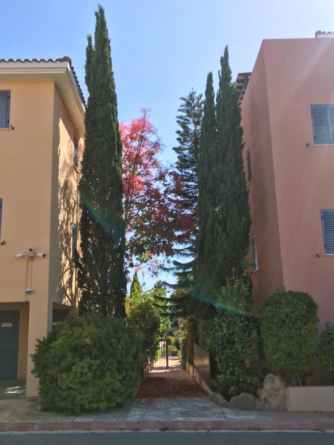 Appartement Limnaria Gardens K203 In Paphos Extérieur photo
