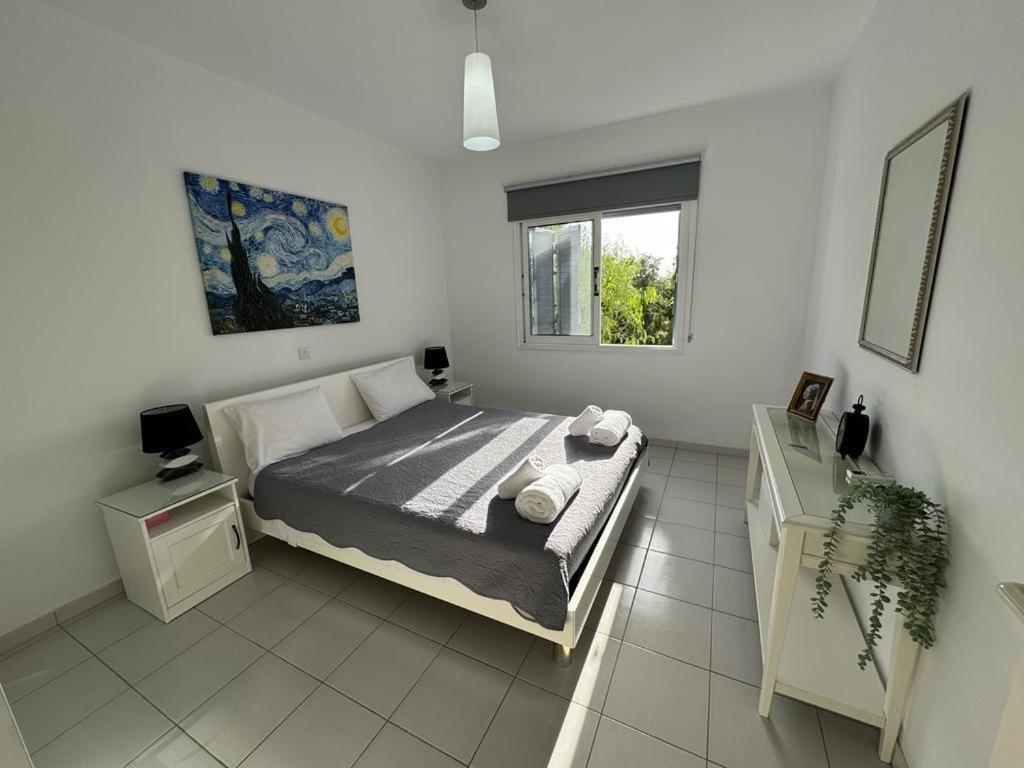 Appartement Limnaria Gardens K203 In Paphos Extérieur photo
