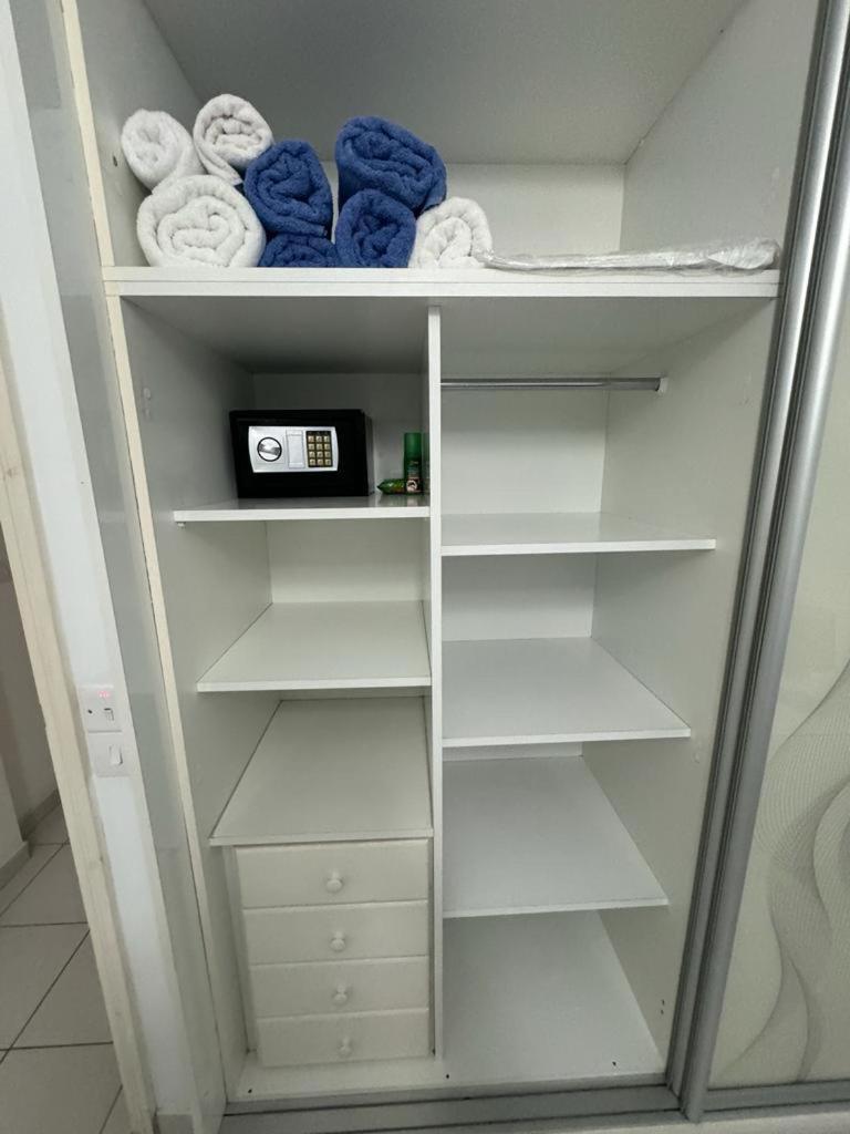 Appartement Limnaria Gardens K203 In Paphos Extérieur photo